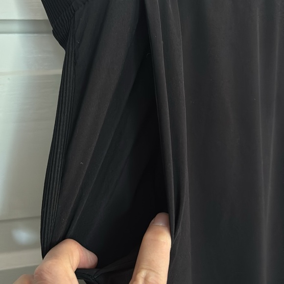 Black Wide-Leg Pants - Picture 4 of 6